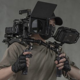 Giá đỡ vai camera Tilta – Đen